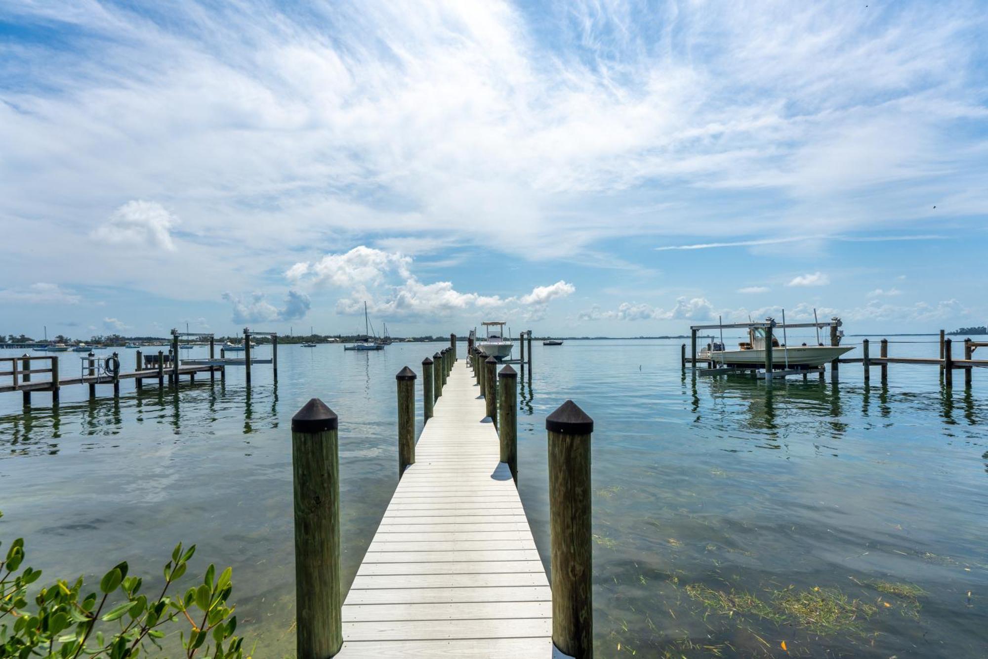Tides Inn On The Bay Vacation Homes Bradenton Beach Exterior foto